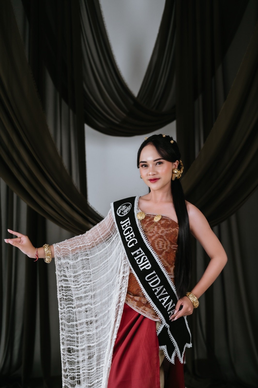 Dewa Ayu Sintia Meilani Putri